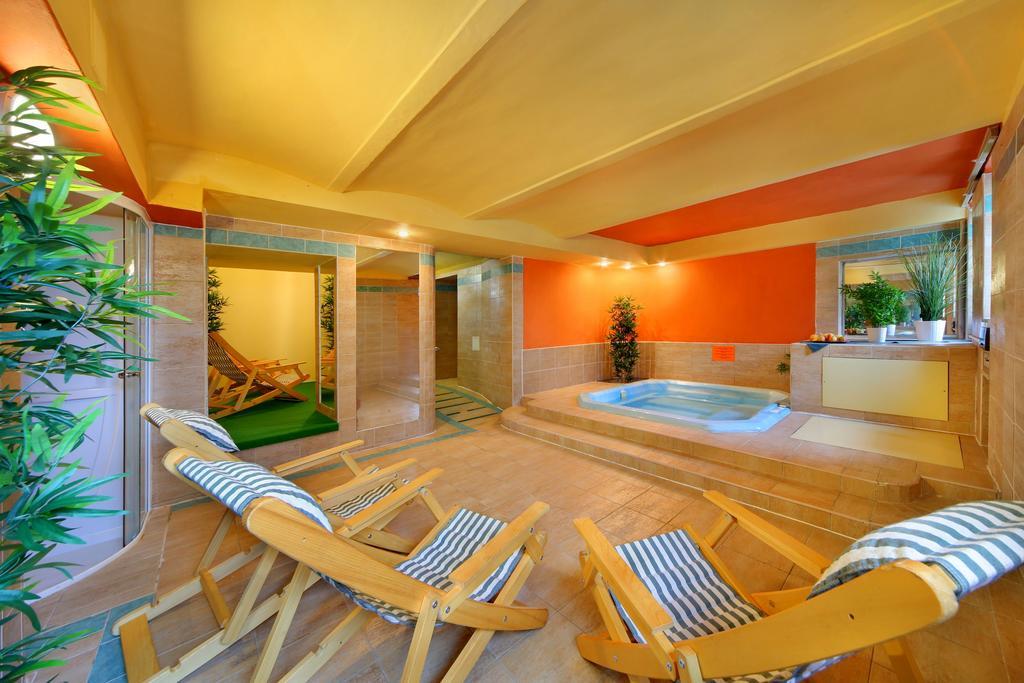 Palace Club Špindlerŭv Mlýn 외부 사진