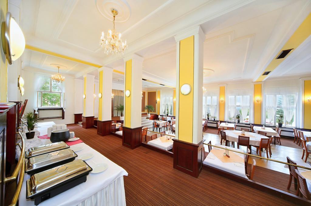 Palace Club Špindlerŭv Mlýn 외부 사진